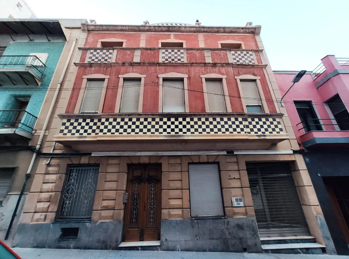 Verkoop. Huis in stad in Pedreguer