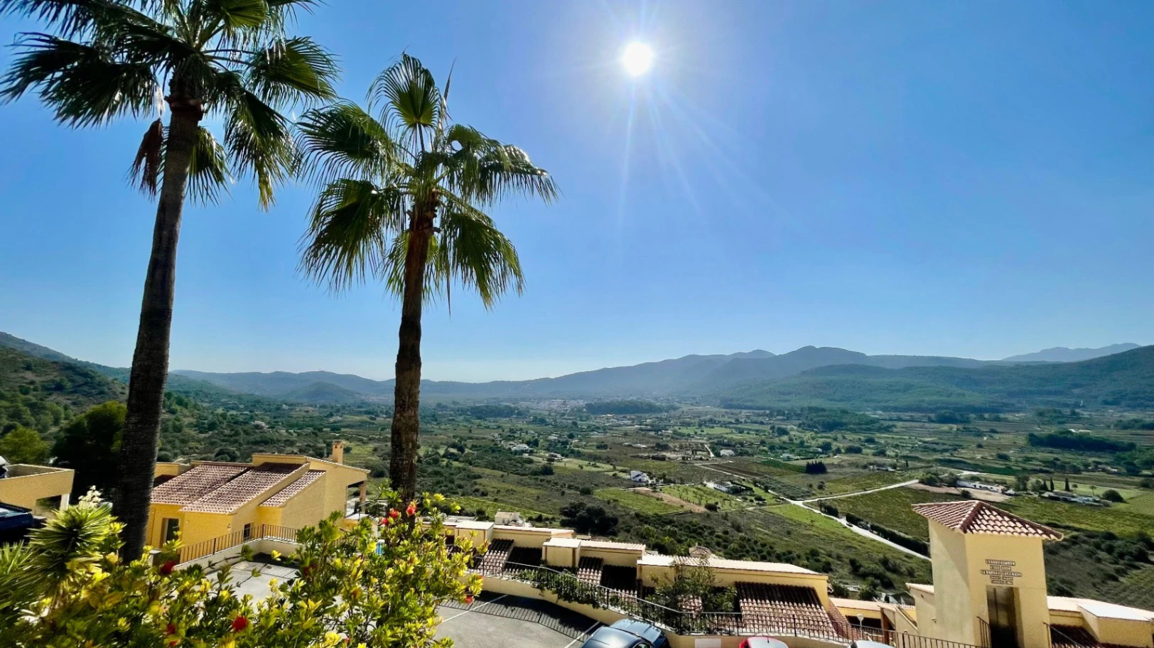 Villa à vendre à Jalon : vue spectaculaire sur la vallée, exposition sud