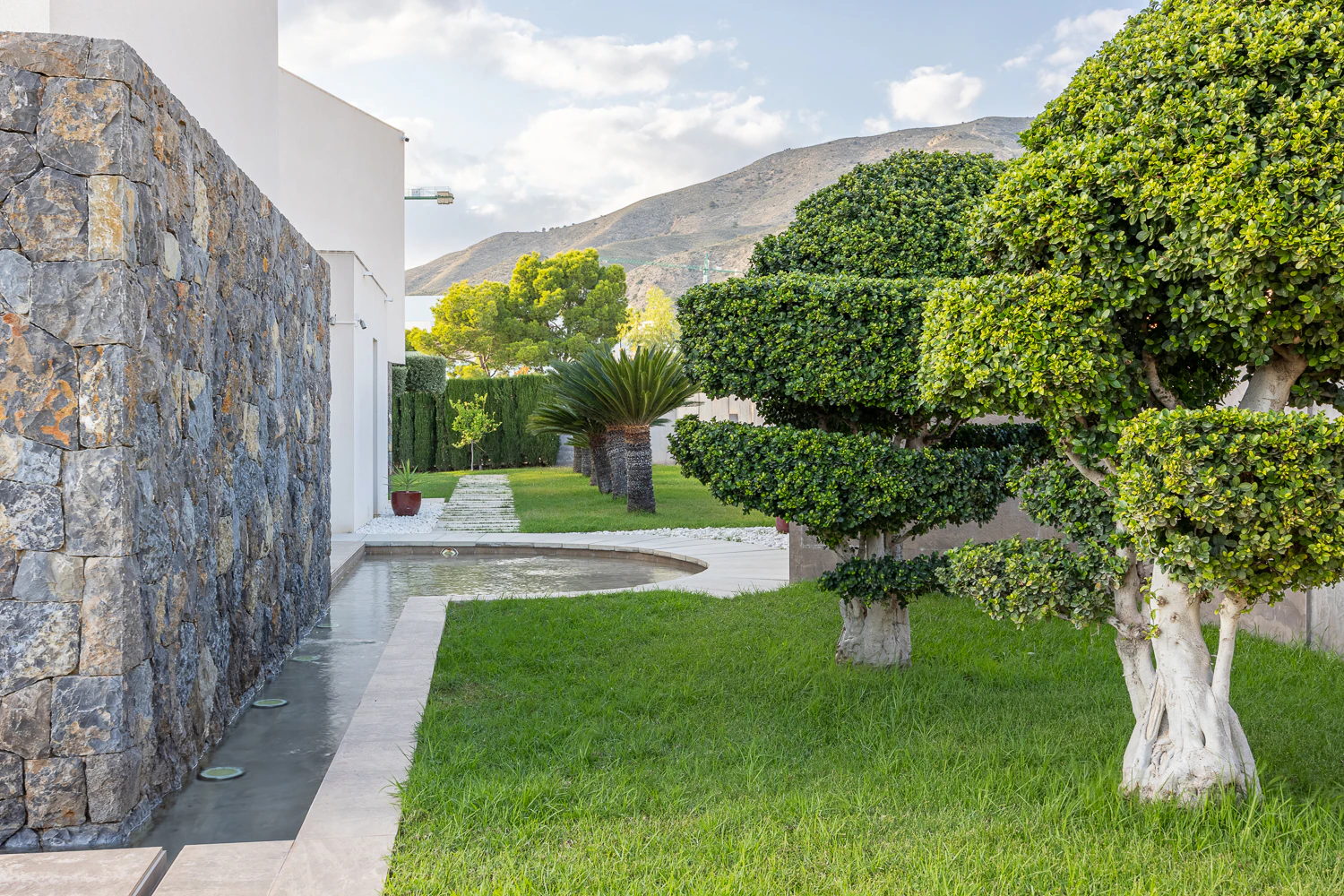 Villa for sale in Finestrat