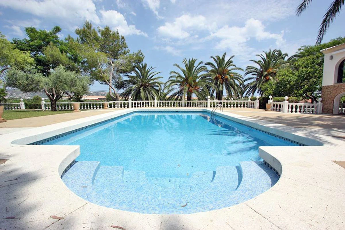 Spectacular villa for sale in Javea close to the Arenal beach