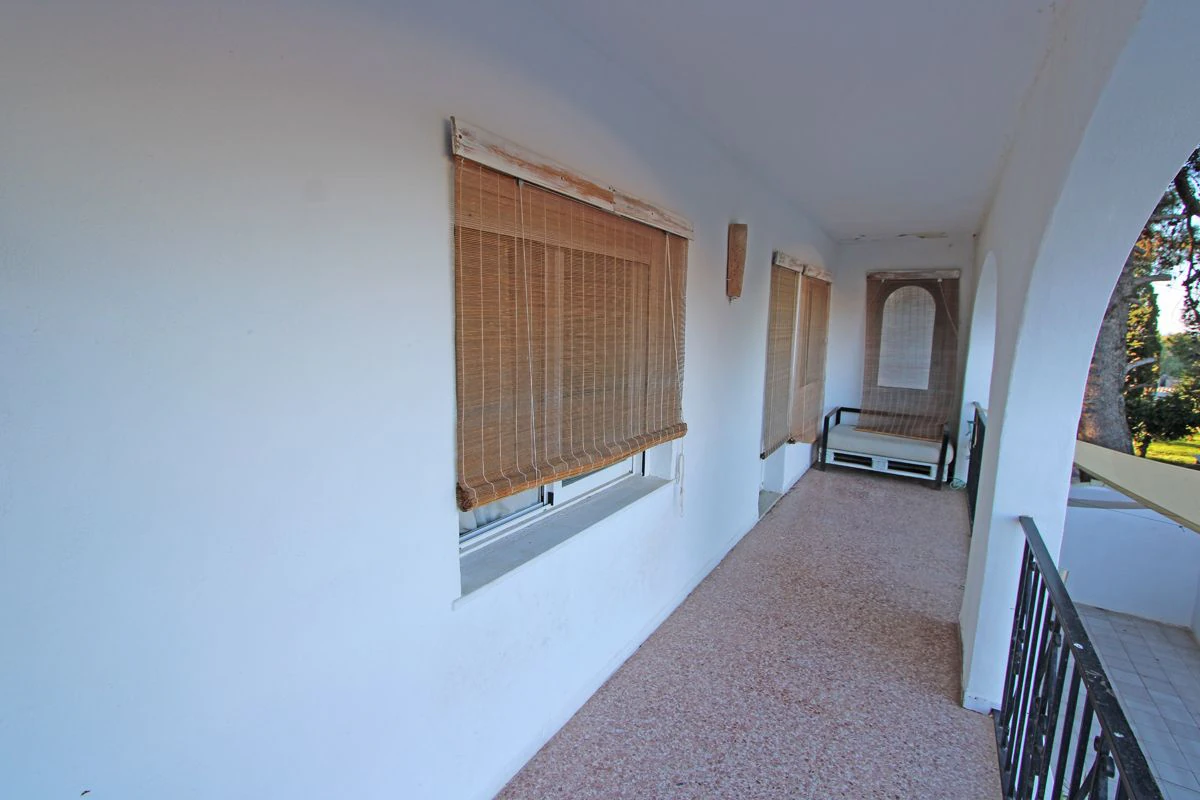 Villa with restaurant and house in Las Rotas