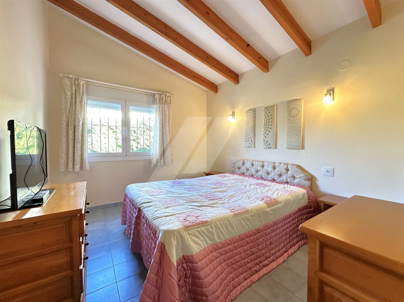 Villa for sale in Benissa, walking distance to Baladrar beach.