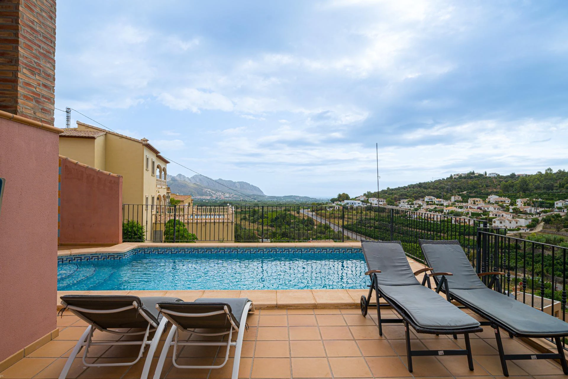 Villa zum verkauf in Orba