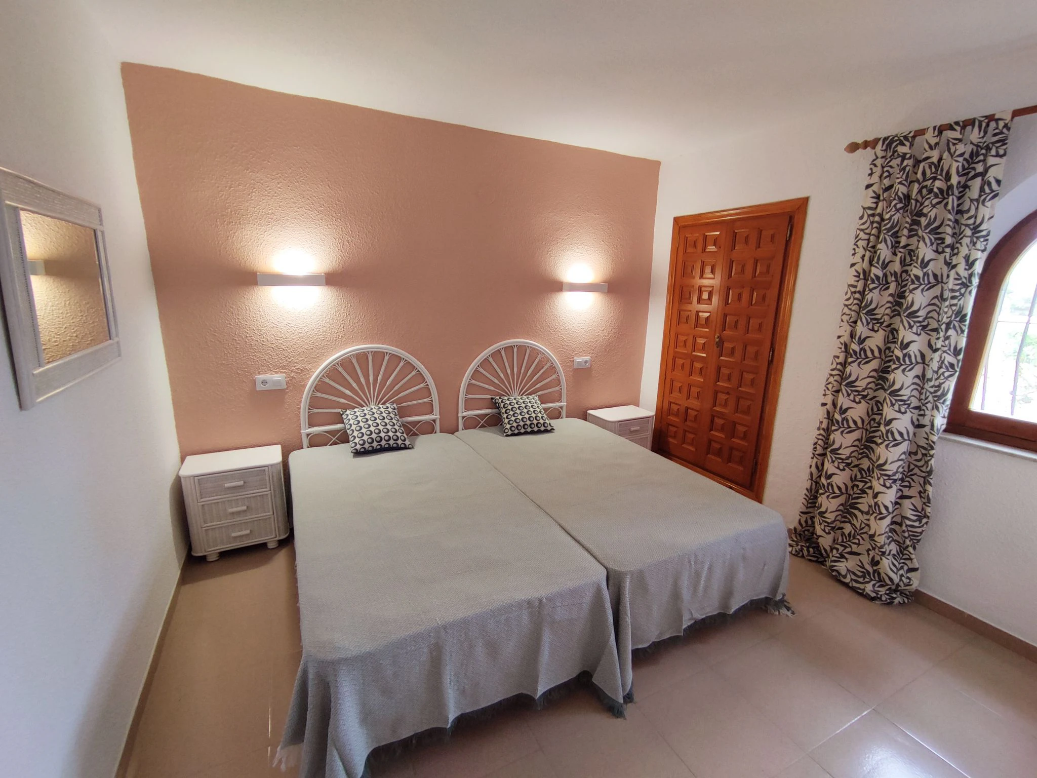 Cumbre del Sol villa with private pool and sea views