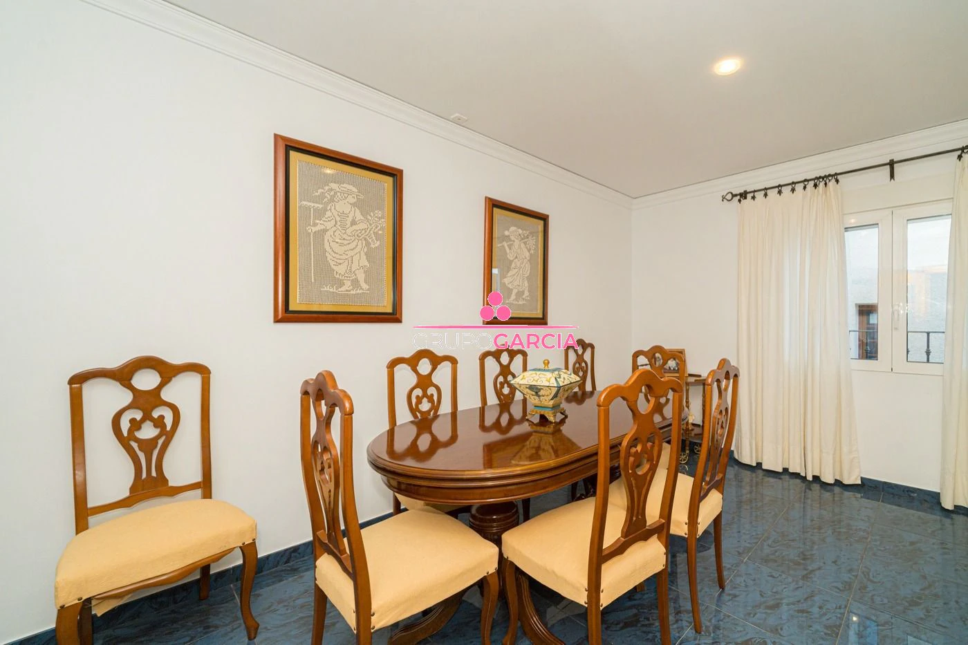 Commercial premises for sale in Alcalali