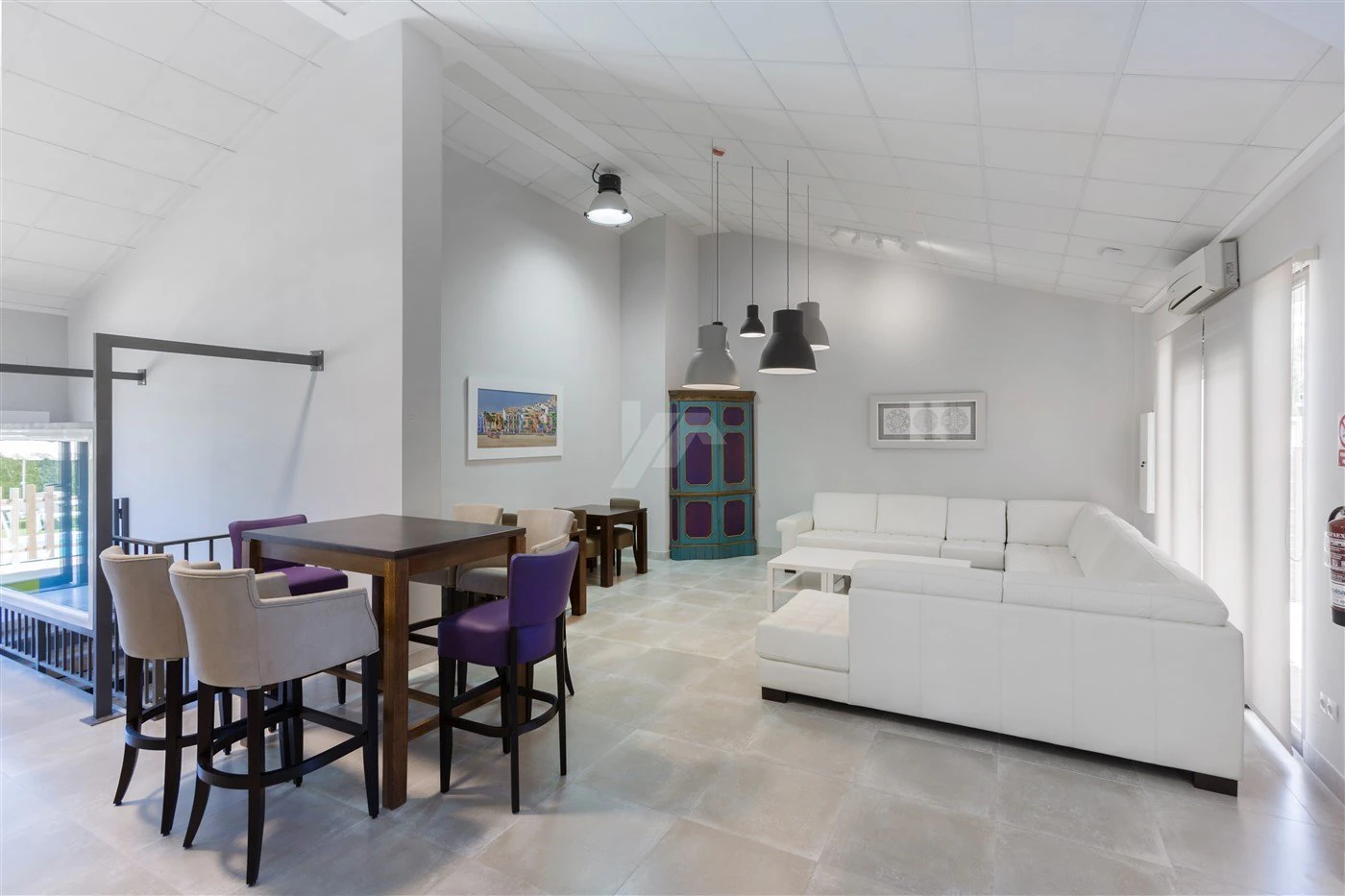Nice hotel for sale in Jávea.