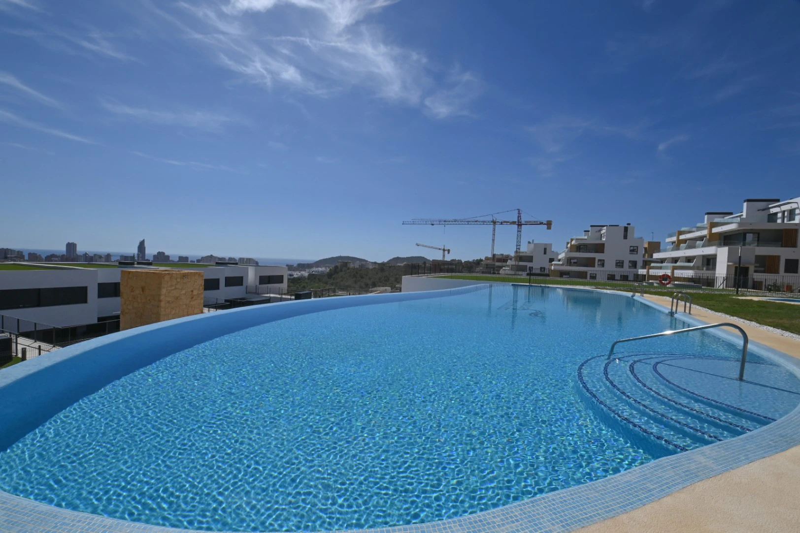 Immaculate Properties for sale in Finestrat-Benidorm