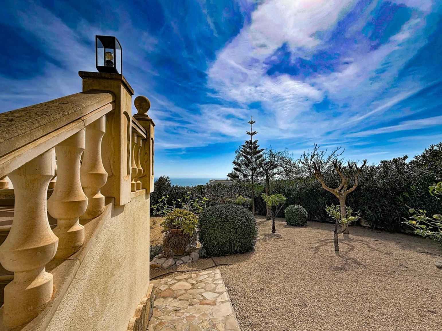 Cumbre del Sol, Villa with sea views