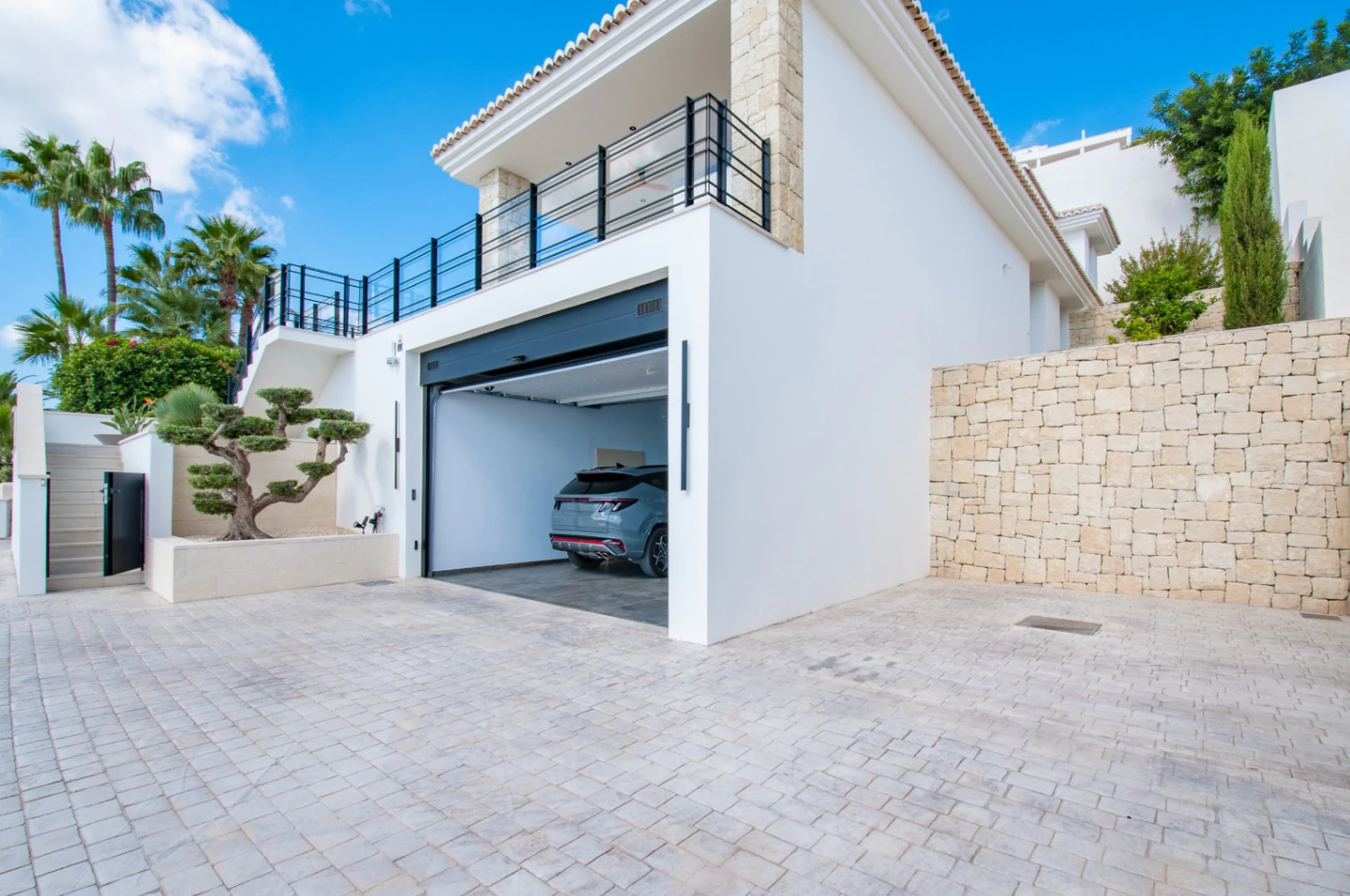 Luxury, Villa, Comfort and Spectacular Views in Benissa.