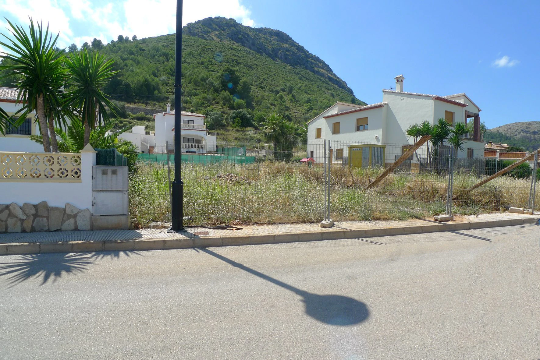 Grundstück mit Berg-und Talblick Sagra (Alicante)