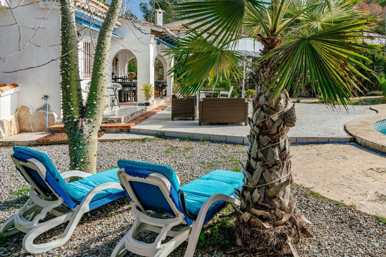 Villa for sale in El Portet Moraira