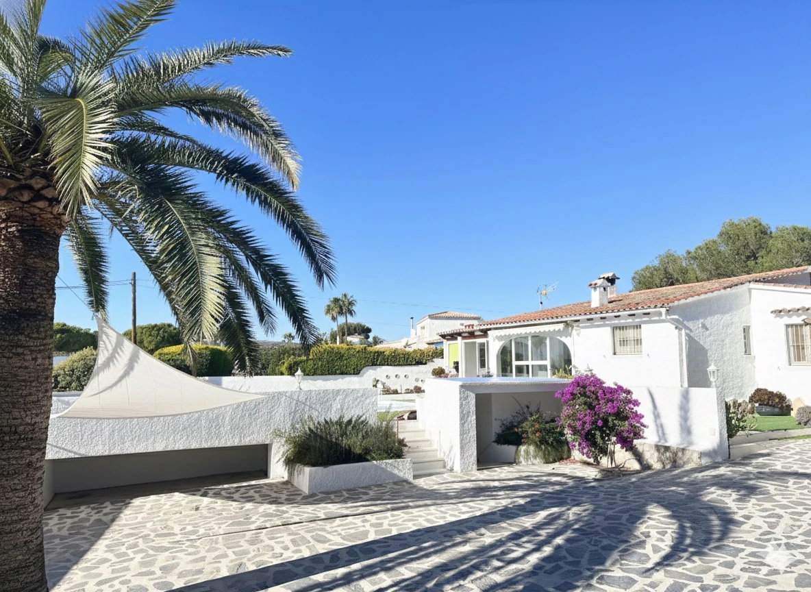 Villa for sale in Moraira