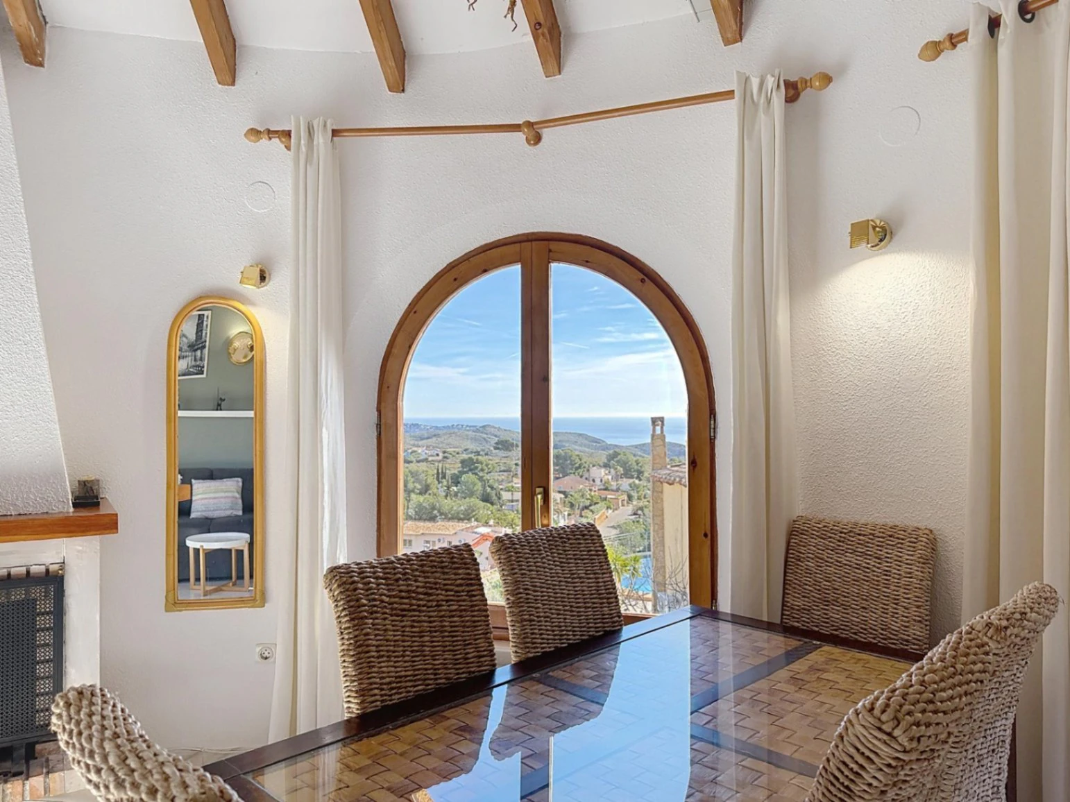 Cumbre del Sol villa with private pool and sea views