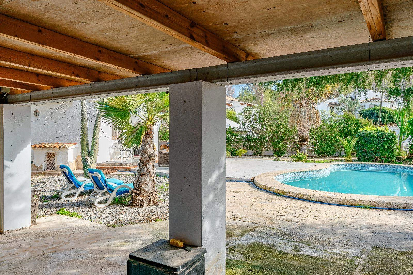 Villa for sale in El Portet Moraira