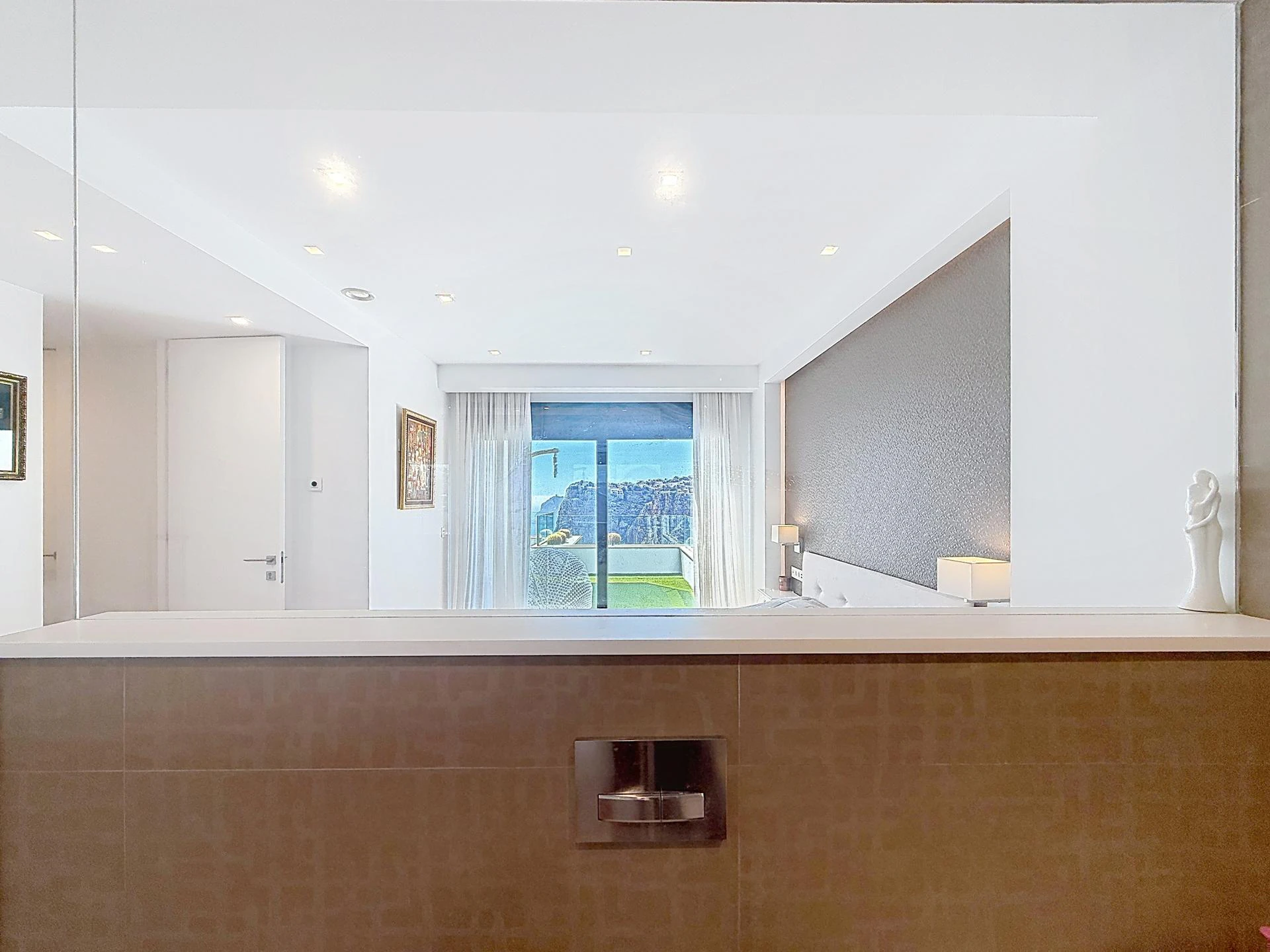 Cumbre del Sol moderne luxe appartement metSpectaculaire panoramisch uitzicht op de zee en de kliffen