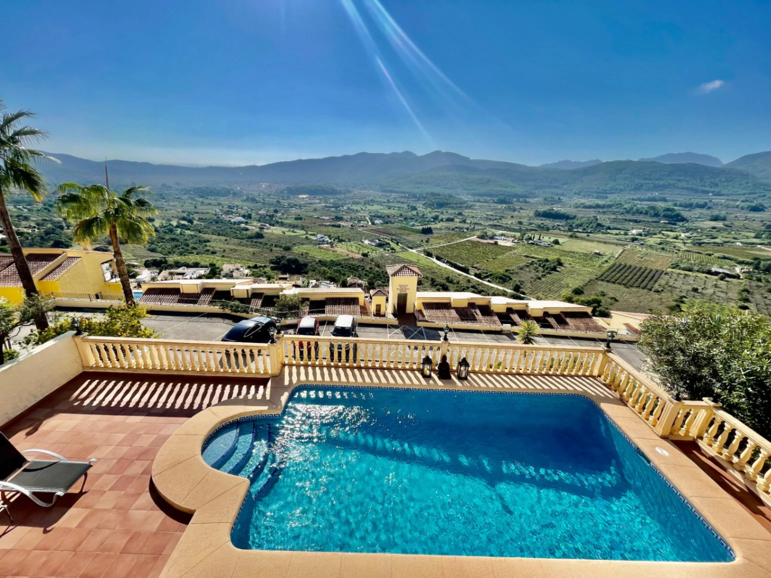 Villa à vendre à Jalon : vue spectaculaire sur la vallée, exposition sud