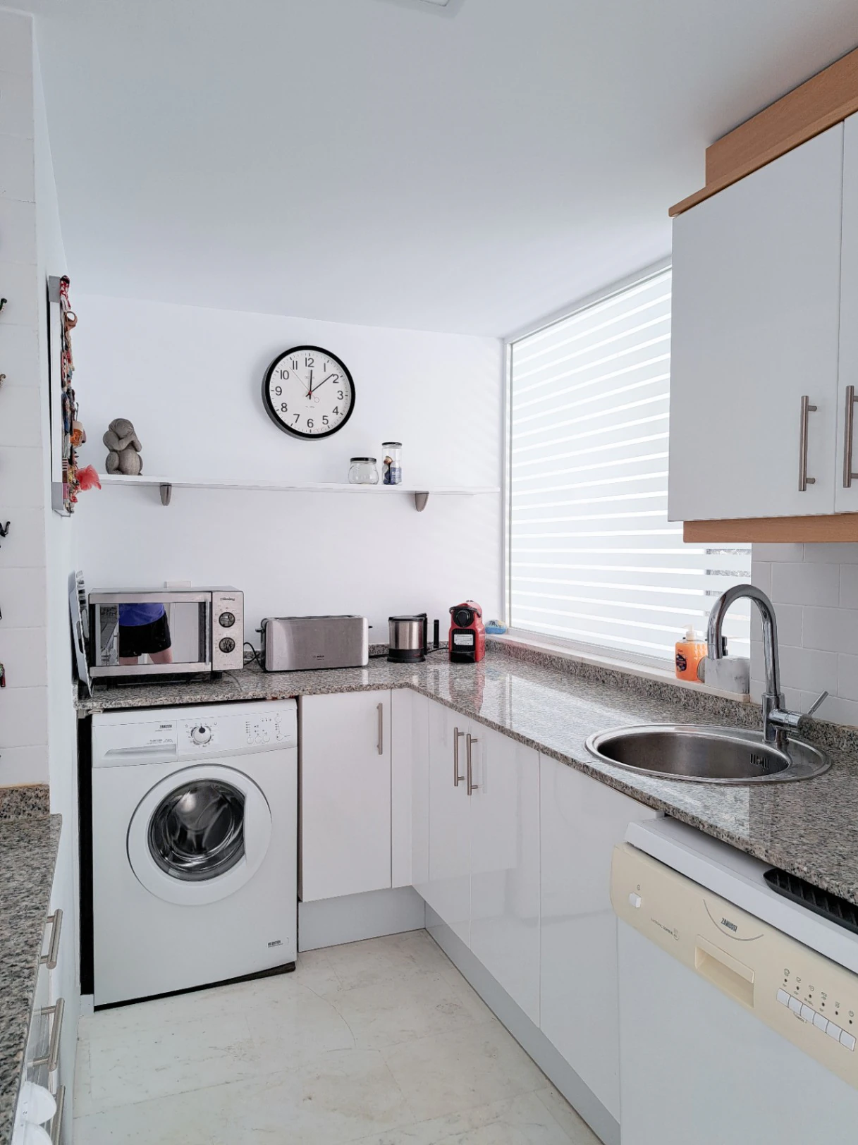 Apartment for Sale in Puerto Javea 100m from Beach, Bars and Restaurants
