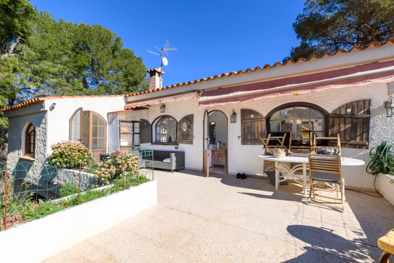 Villa te koop in La Nucía - Creëer uw Droomhuis aan de Costa Blanca