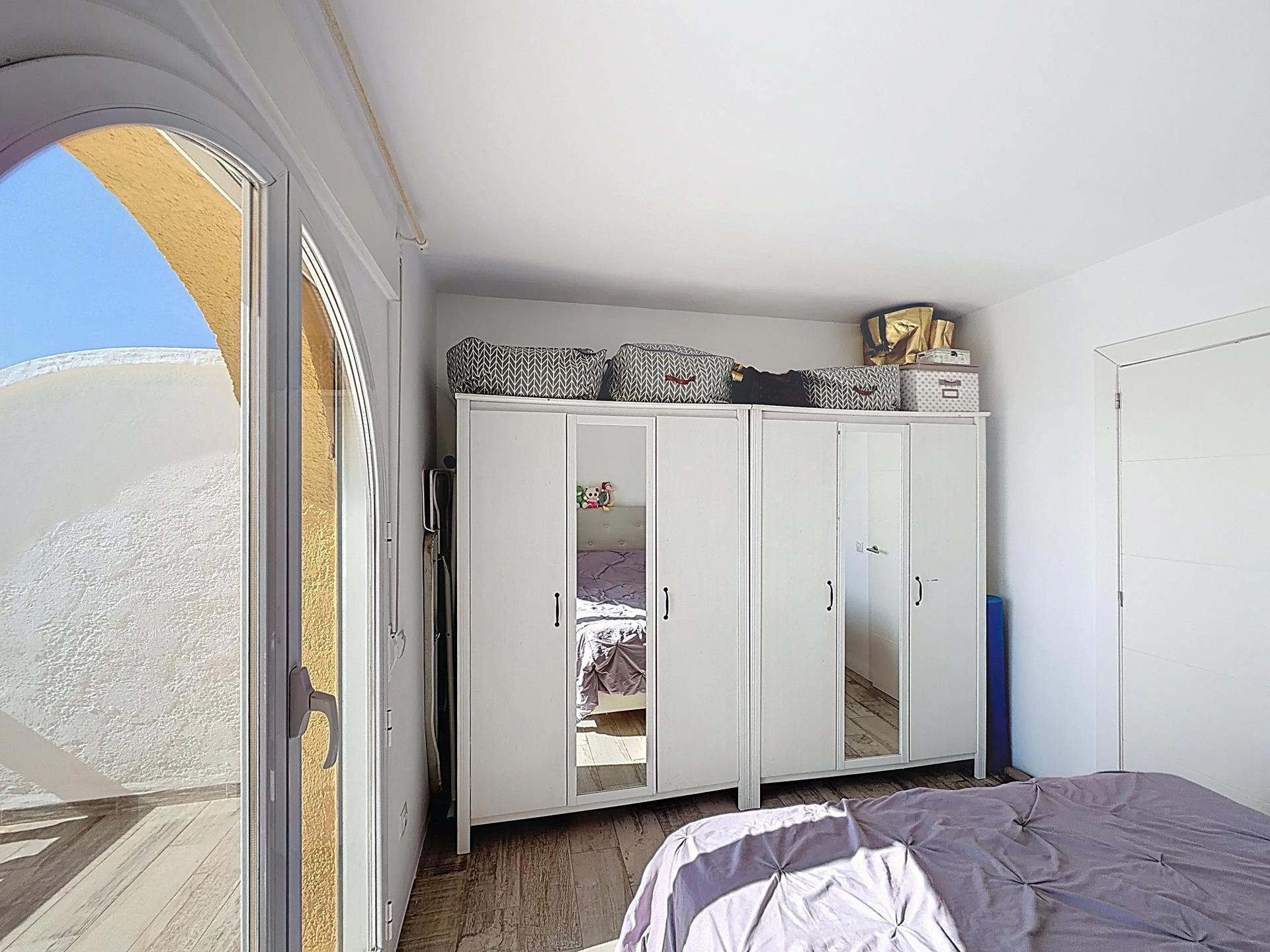 Cumbre del Sol gerenoveerd duplex appartement in Pueblo de la Paz
