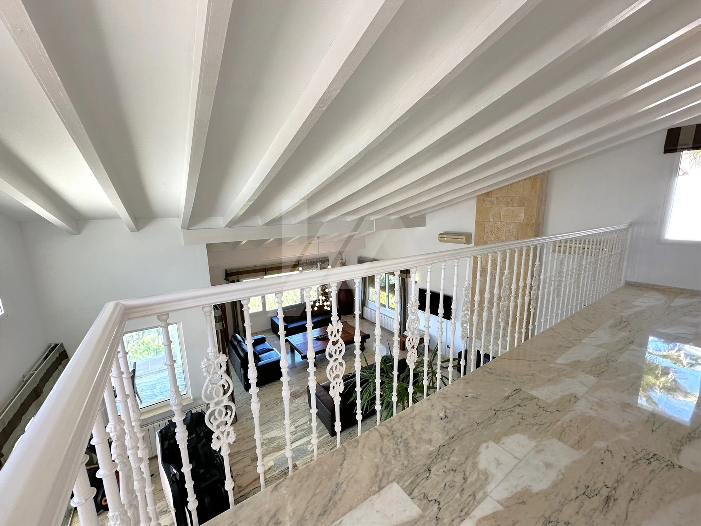 Uitzonderlijke villa te koop met uitzicht op zee in Moraira.