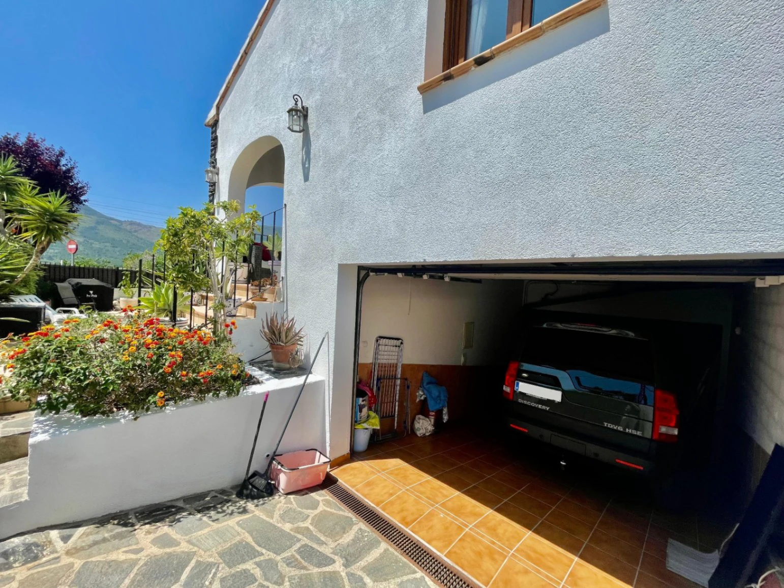 Villa for sale in Alcalali: Main house 4 bed, separate 2 bed casita