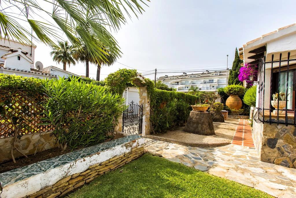Vrijstaande villa op 50 m van het strand, Dénia