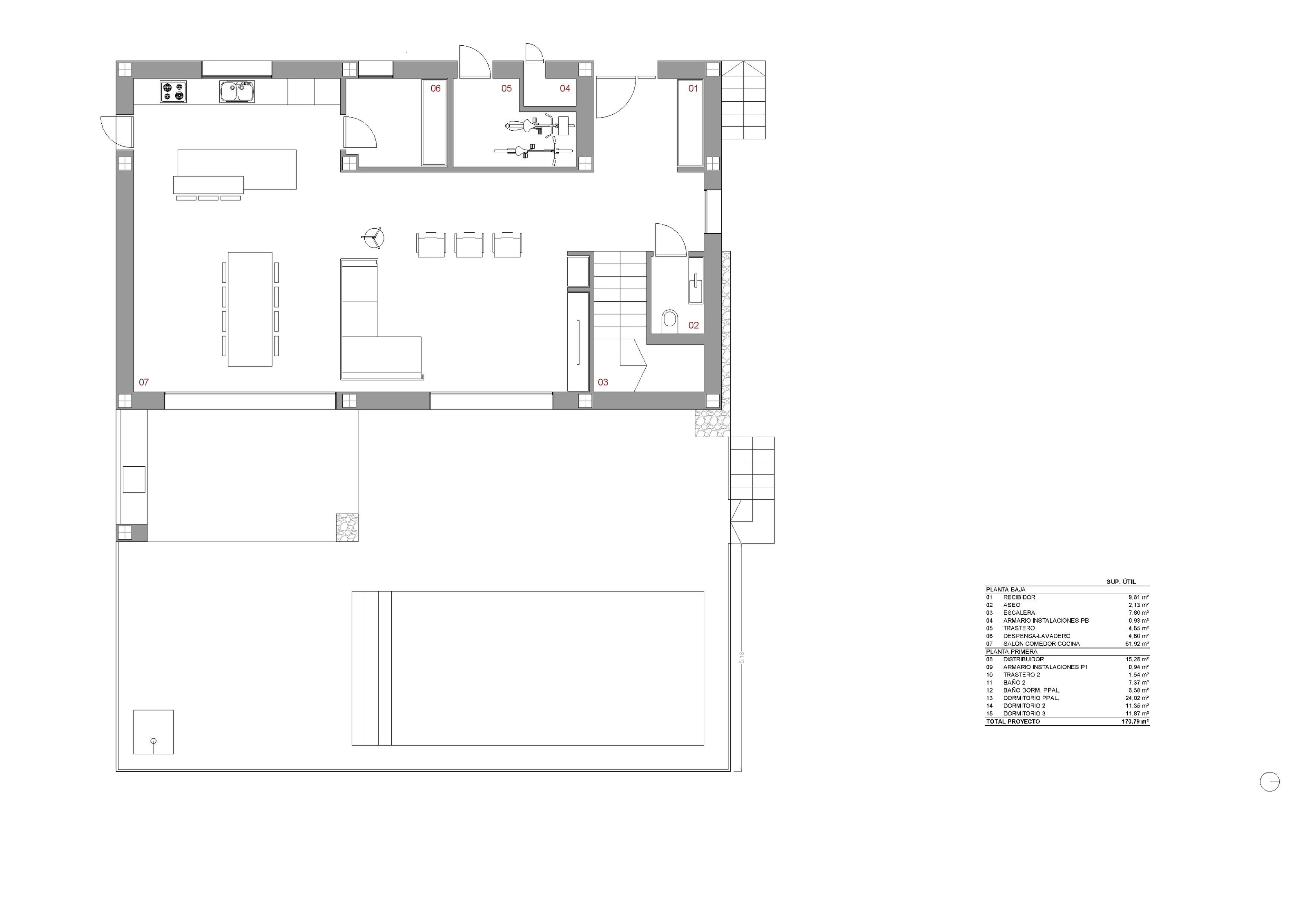 For sale: Spacious chalet with 3 bedrooms and a swimming pool