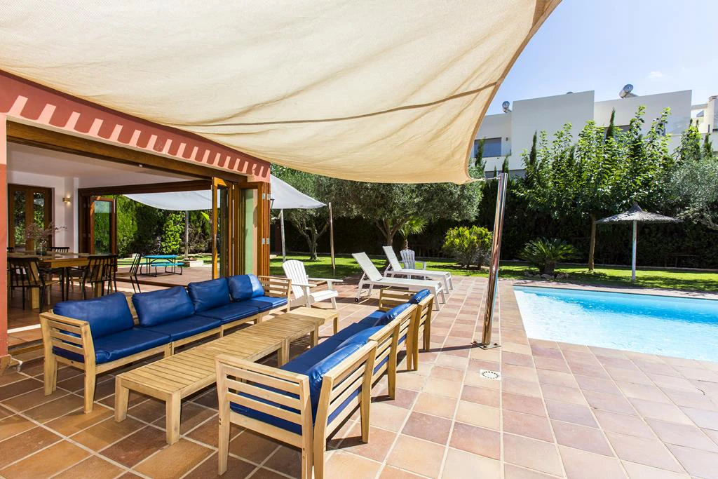 Villa with direct access to one of the best beaches in Dénia