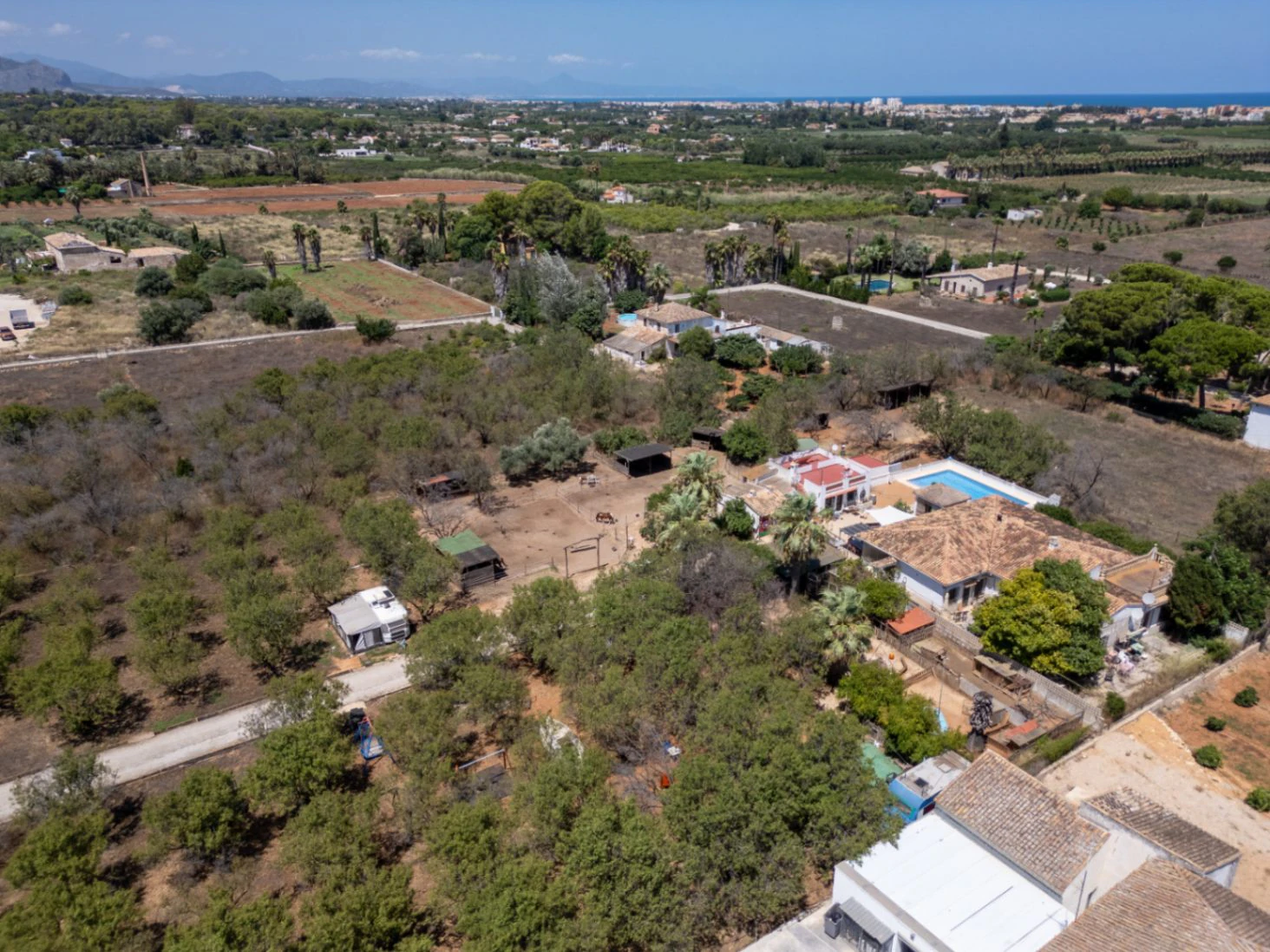 Villa de 9 chambres sur plus de 9 000 m² près du centre de Denia avec piscine et installations équestres