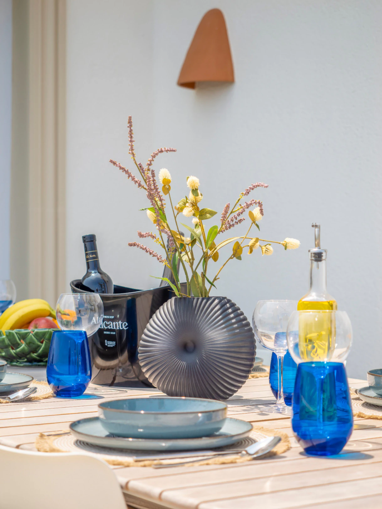 Recently renovated villa with stunning panoramic views of Jávea.