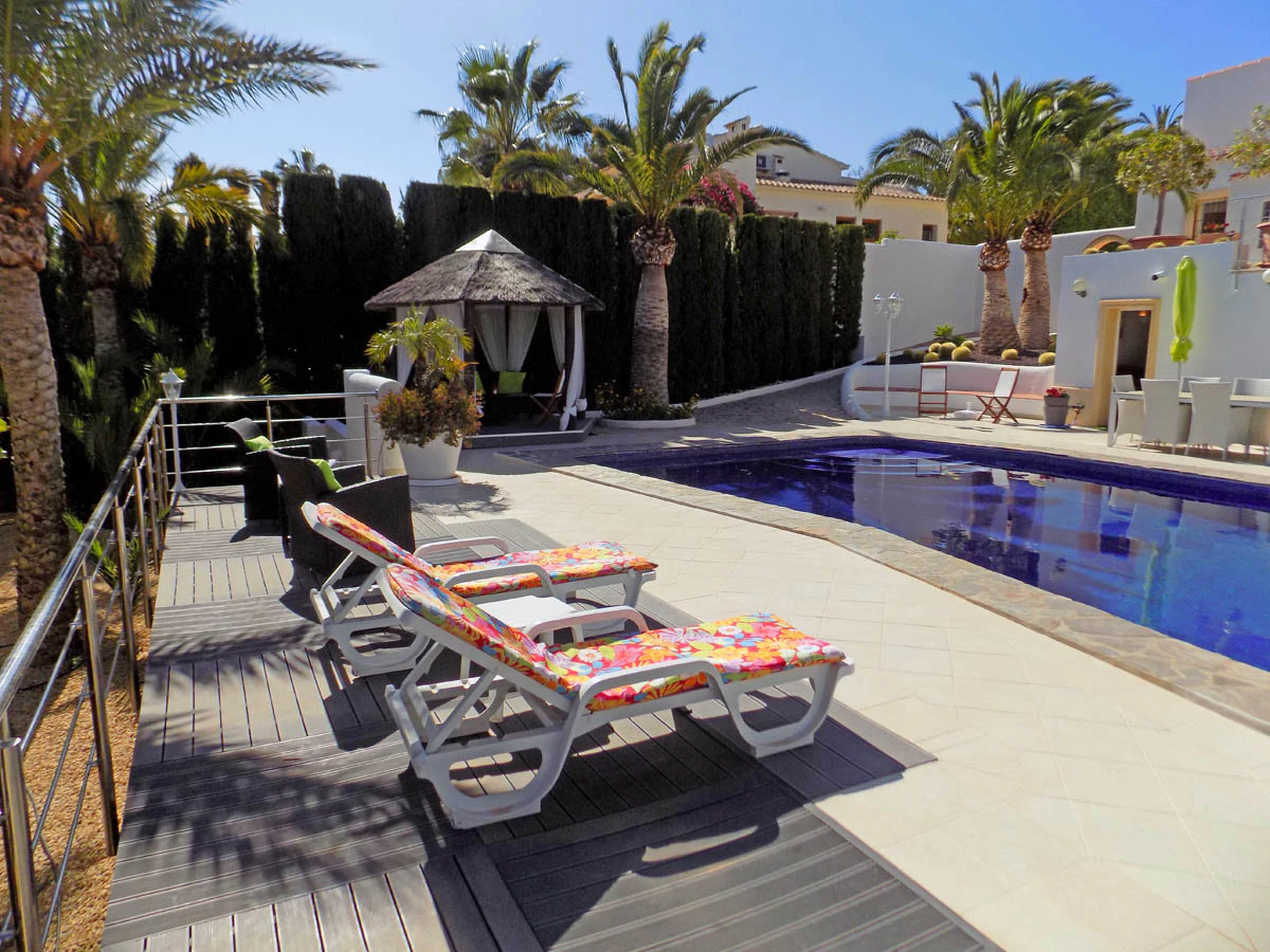 Villa te koop in Moraira met uitzicht op zee