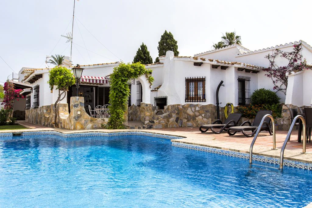 Vrijstaande villa op 50 m van het strand, Dénia