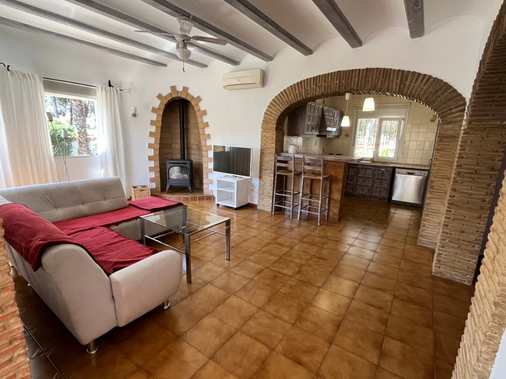 Chalet zu verkaufen mit 3 Schlafzimmern in Els Poblets, Alicante
