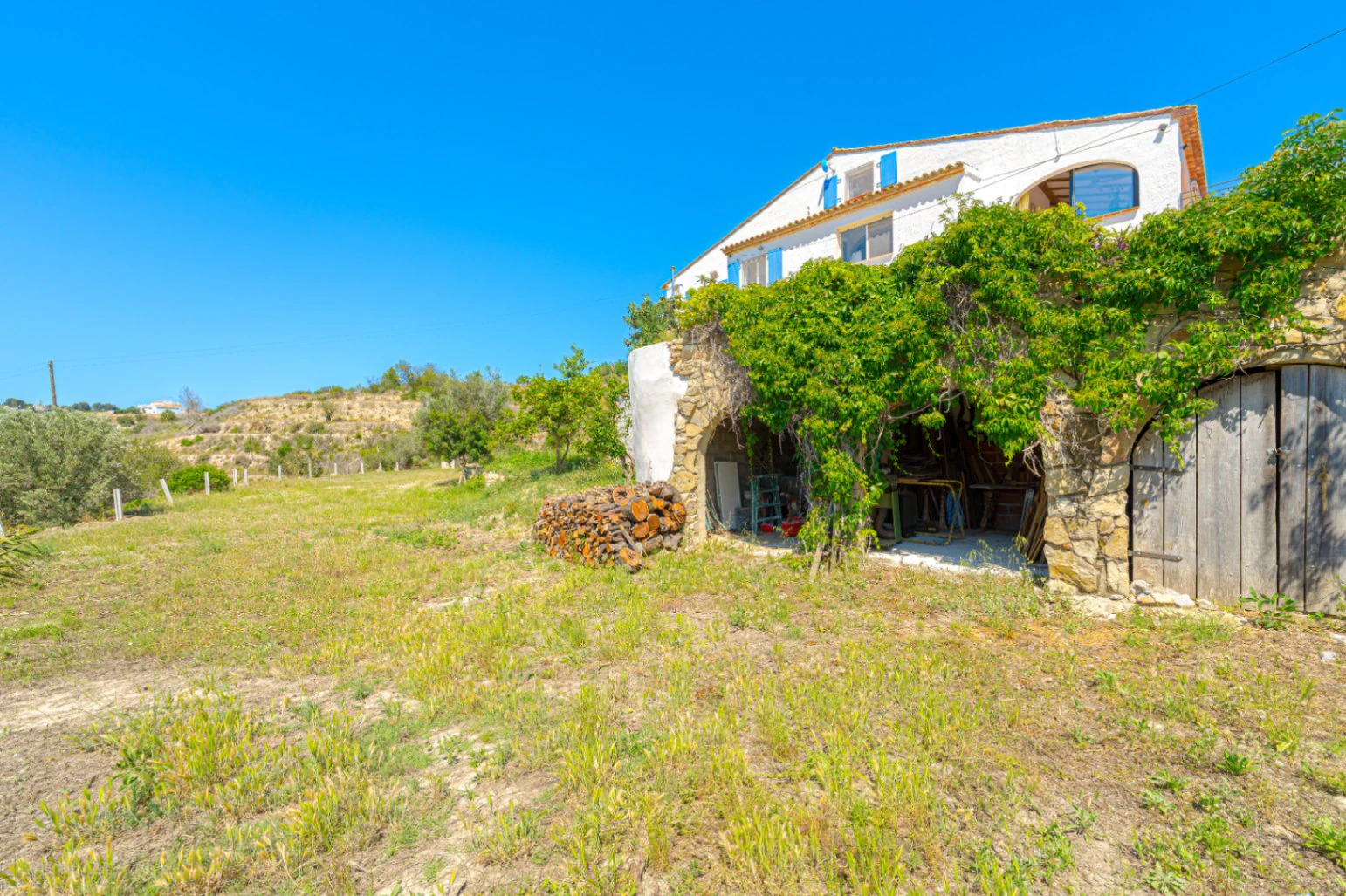 Villa for sale in Benissa: Stables and land