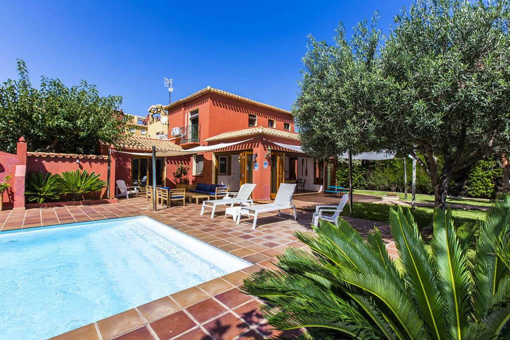 Villa with direct access to one of the best beaches in Dénia