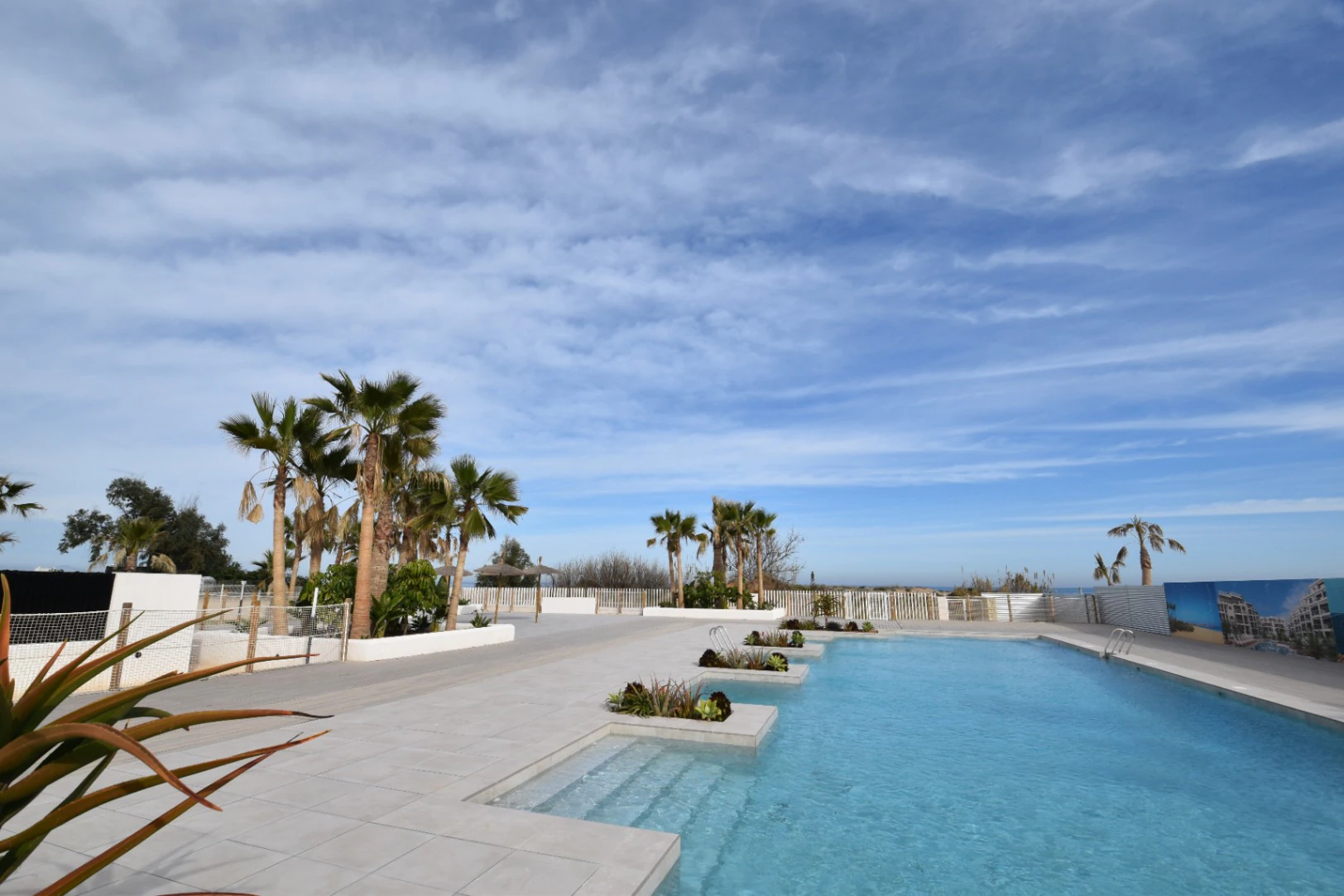 Apartamento en primera línea en venta en Denia