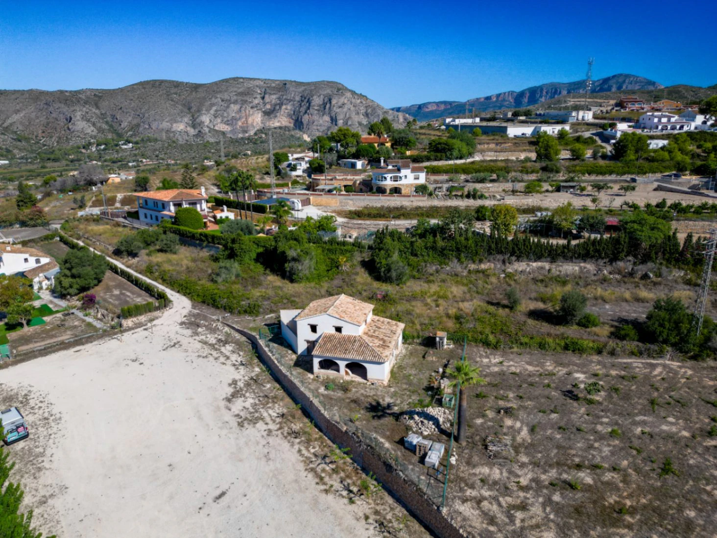 Landhuis te koop in Teulada met zeezicht in Moraira - Gedeeltelijk gerenoveerd project