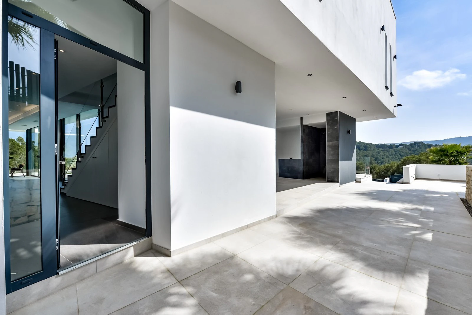 Impressive new build for sale in Jávea