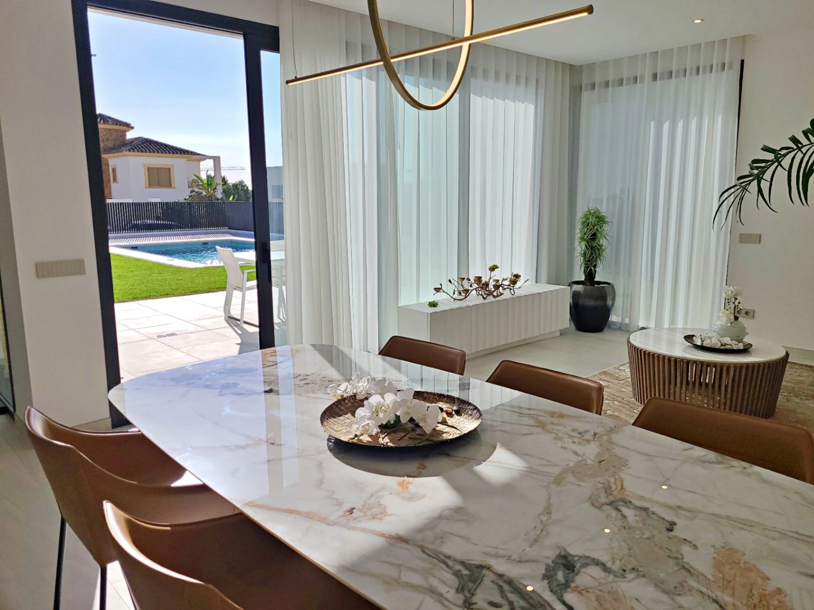 New Luxury Villa with Pool in Finestrat
