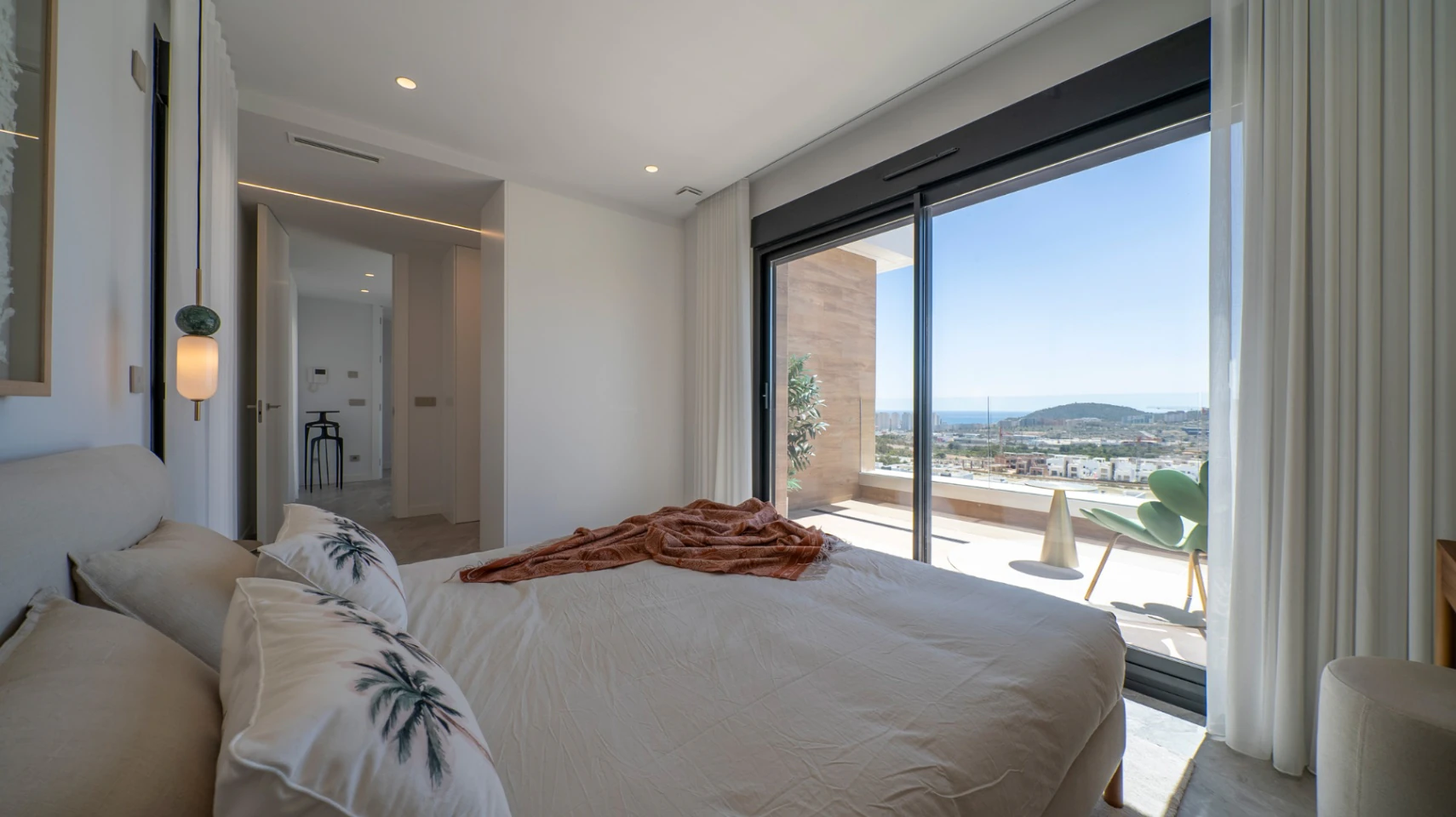 Luxuriöse Villa mit 4 Schlafzimmern und Panoramablick auf das Meer in Finestrat