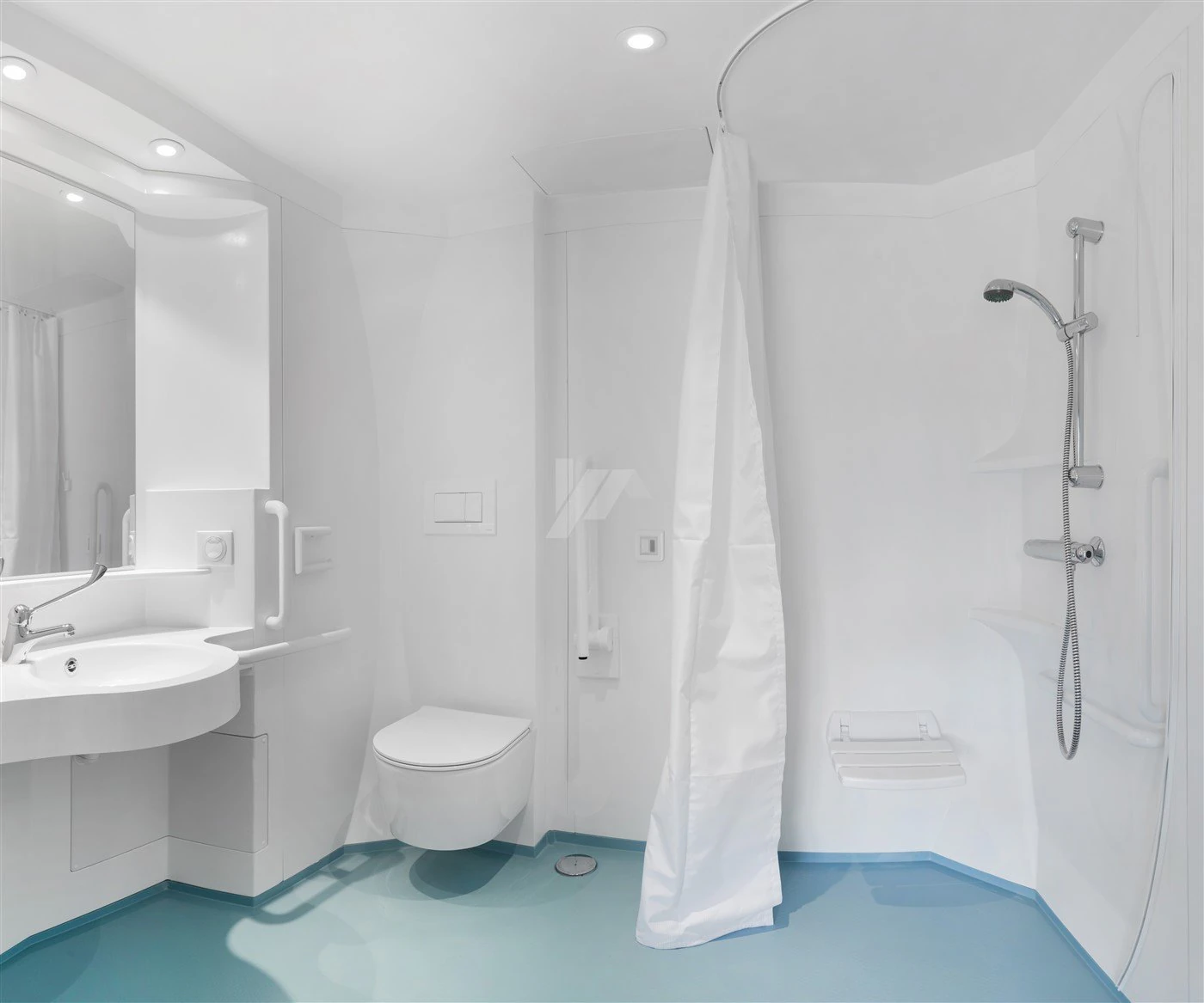 Nice hotel for sale in Jávea.