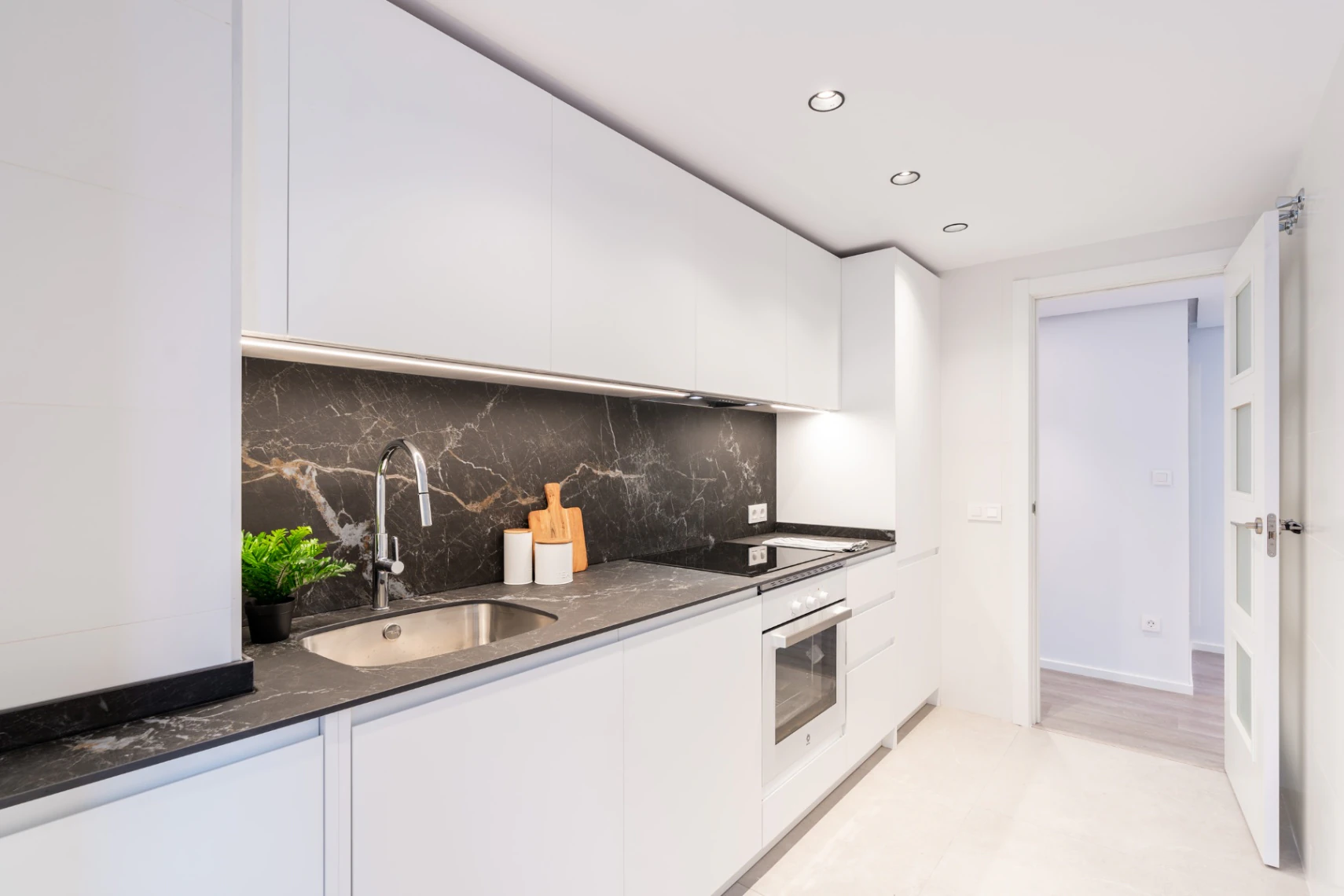 Duplex penthouse with sea views for sale in Calpe