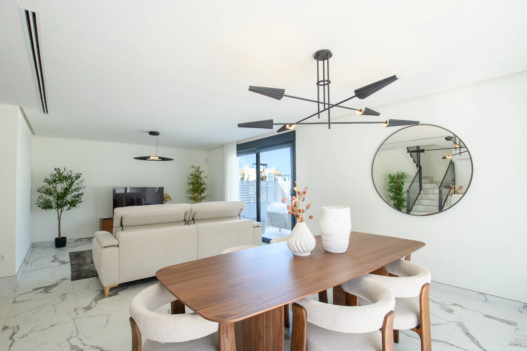 Luxury Contemporary Villas for Sale in Denia