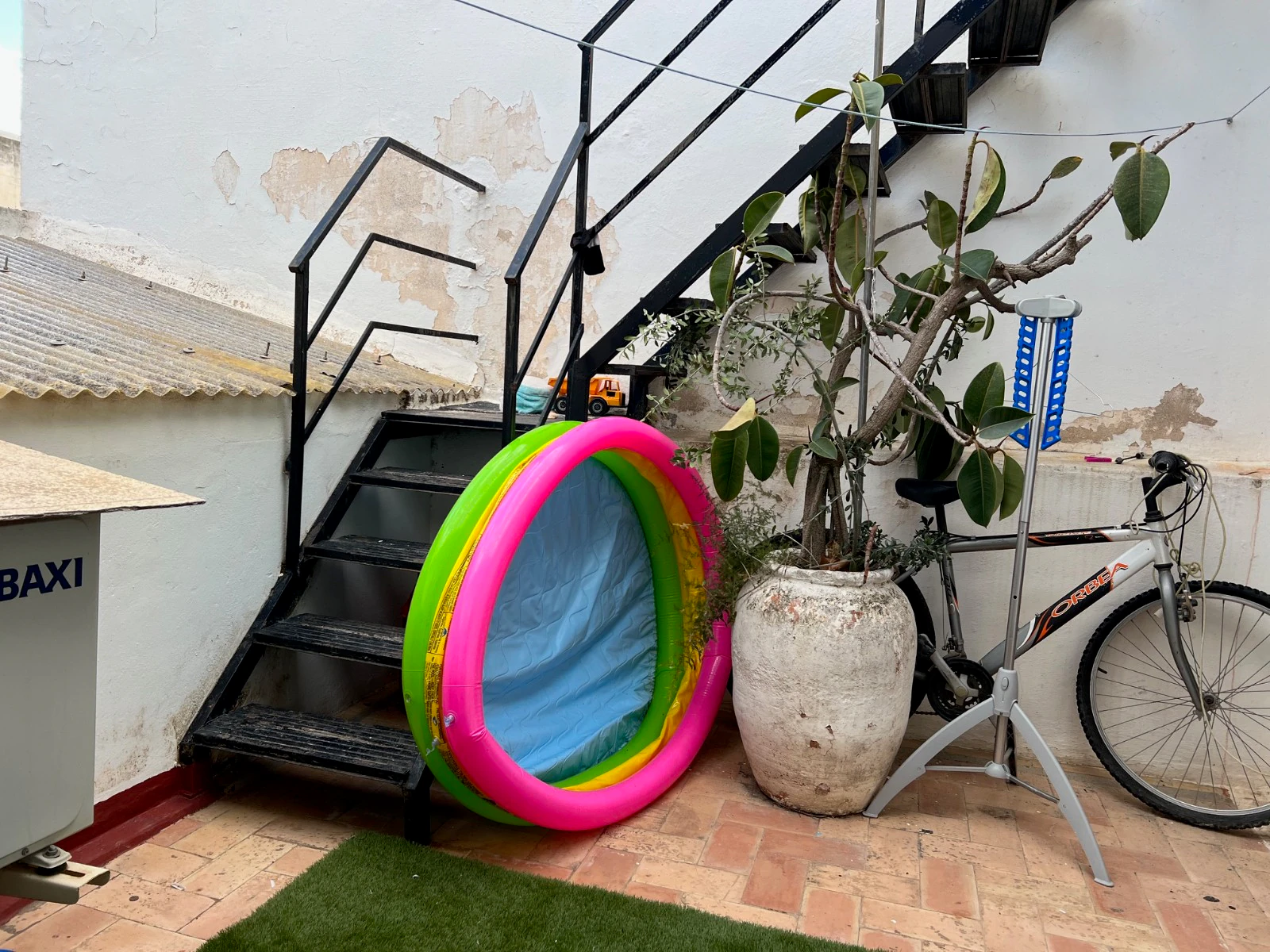 Halfvrijstaande woning te verkoop in Teulada