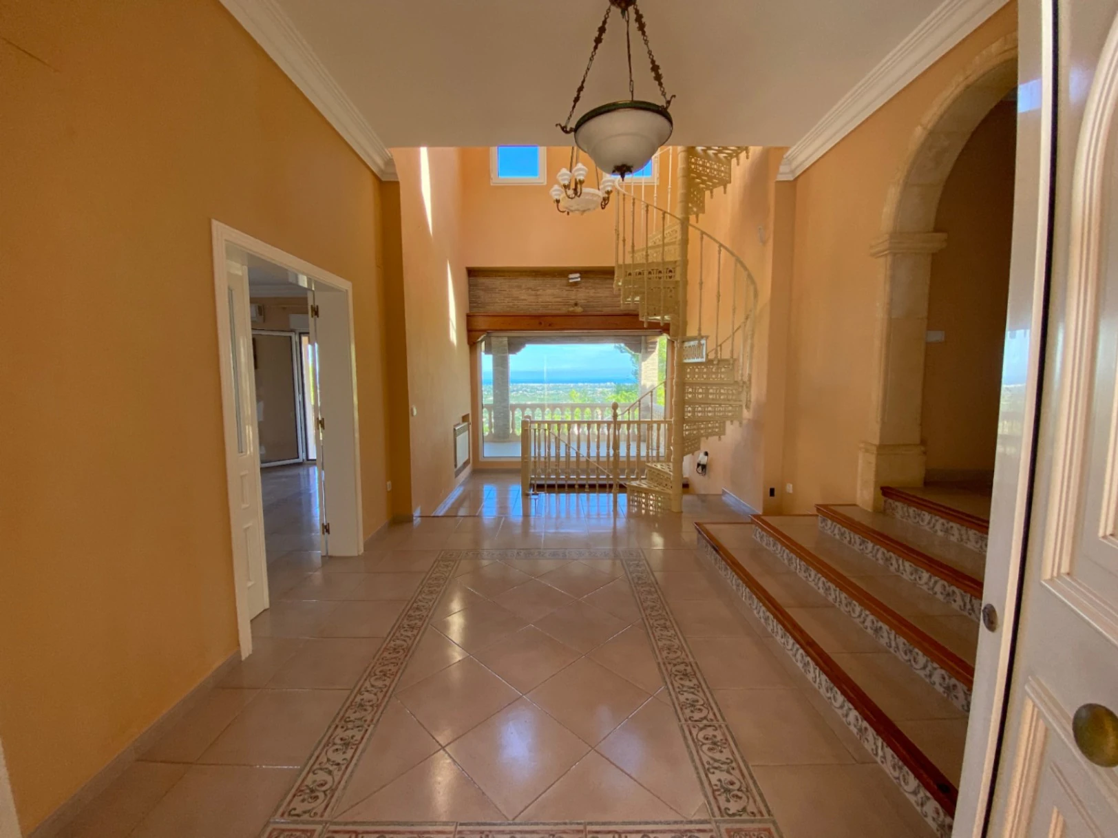 VILLA TE KOOP IN LA SELLA