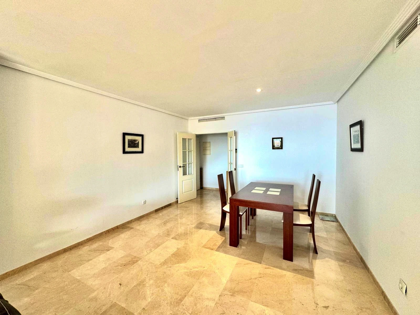Apartamento con vistas al mar en venta en Mascarat