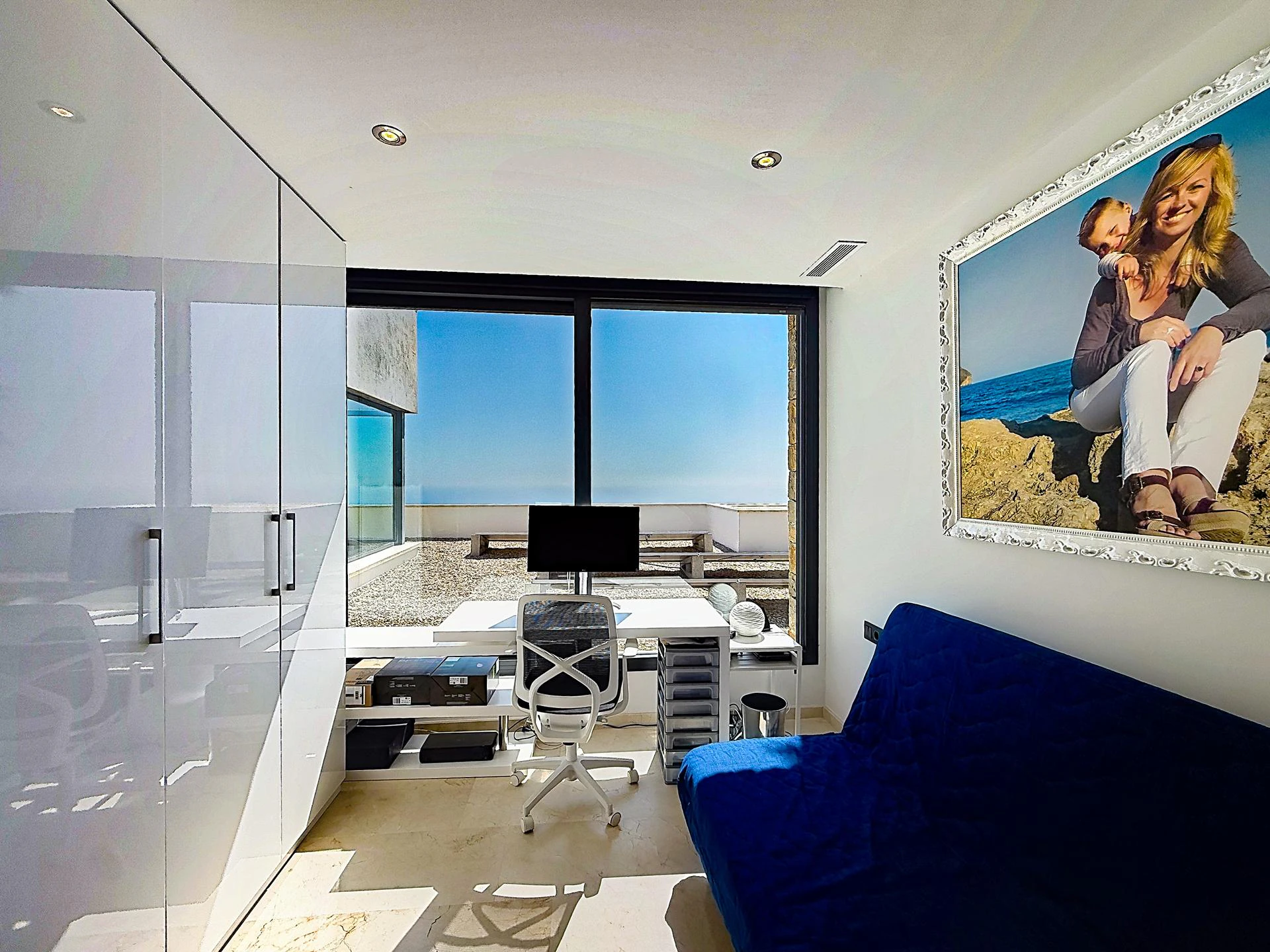 Cumbre del Sol modern villa with panoramic sea views