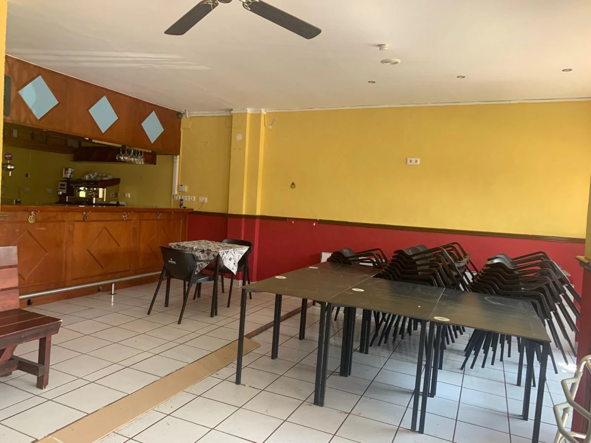 For Sale. Commercial premises in Denia