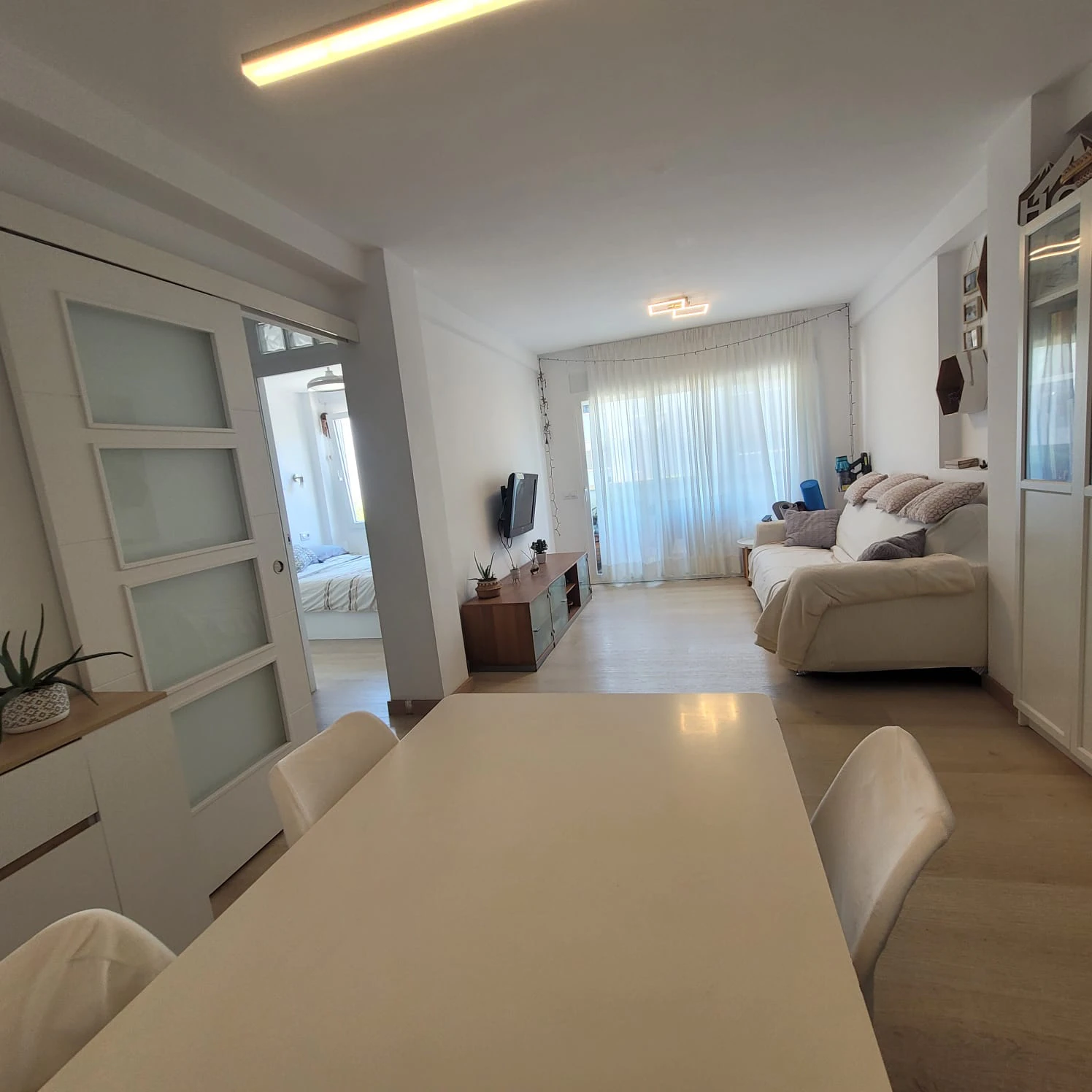 Renovated 2-Bedroom Apartment for Sale Near Arenal Beach, Jávea