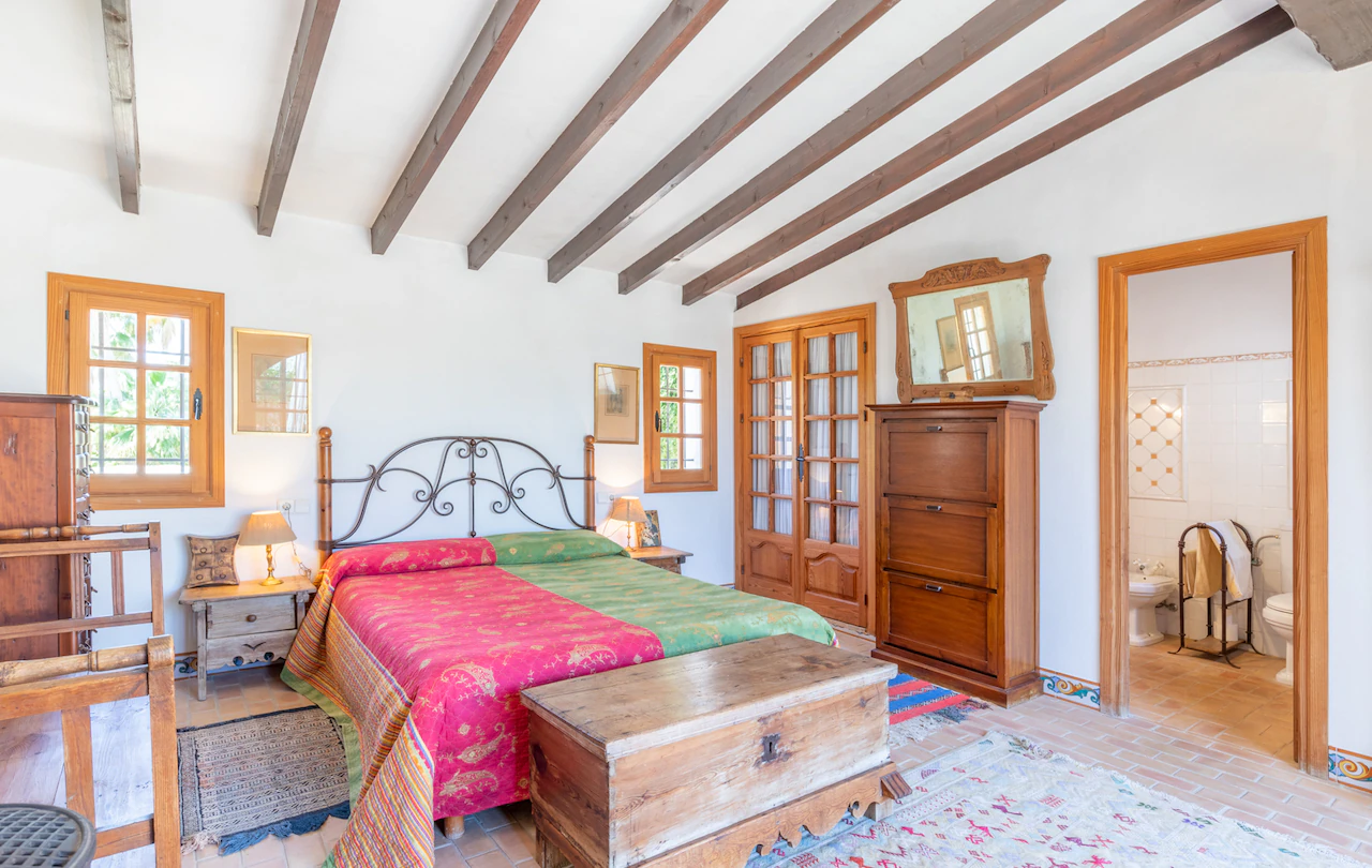 Finca for sale in Teulada